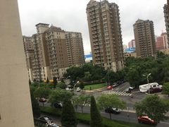 -芳草地国际学校世纪小学