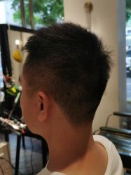 点击看大图 -蓝调造型·烫发·染发