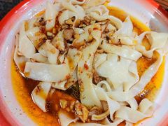 皮带面-柴窝堡22号辣子鸡·传承新疆菜