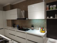 -佰丽爱家全屋定制(汶水店)