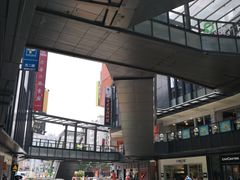 -江燕路万科里