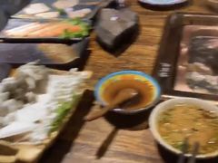 -老牌坊云南鱼豆花火锅(嵩山店)