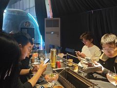 -麦凯伦烧烤·精酿超级工厂店(金桥总店)