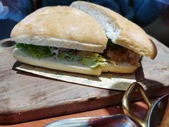 德式猪肘配夏巴塔-魏斯理汉堡(西安沣东吾悦店)