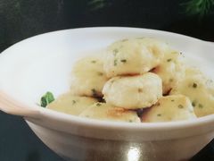 -南京悦客假日酒店