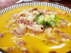 酸菜肥牛-塔里木的羊·新疆特色餐厅(钱湖北路店)