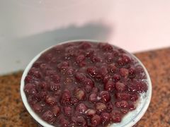 炖奶加红豆-百花传统甜品店(原址店)