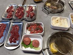 -张哞哞·鲜切牛肉自助火锅(高德置地店)