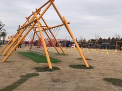 -季高兔窝窝亲子园(上海薰衣草公园店)