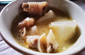 Braised Chicken with Chinese Yam