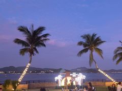 -JW万豪厨房餐厅·滨海草坪烧烤·海鲜·海景(三亚绿发山海天JW万豪酒店)