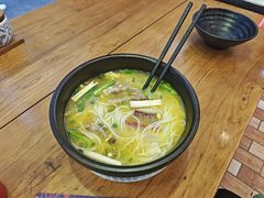 -桥香园过桥米线(复兴路店)