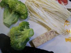 -秋天里·自助烤肉·火锅(乐海城市广场店)