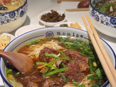 -镇南锅盖面馆(解放路店)