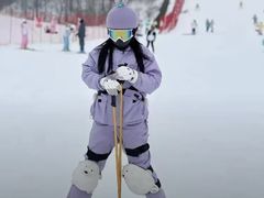 -济南卧虎山滑雪场