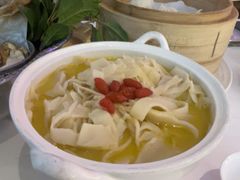 -桂满陇·手作小笼包&江南叫花鸡(中山公园店)