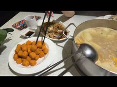 -肥仔文澳门猪骨煲(南京西路店)