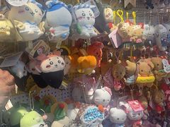 -义乌小商品批发市场(中国小商品城·篁园服装市场店)