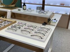 -无界眼镜MaxLess(南翔印象城店)