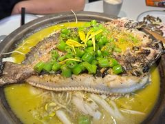 -鸣记脆皮烤鱼·海鲜烤鱼(三八广场店)