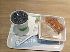 -德克士(世纪广场店)