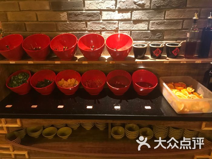 巴蜀小龙坎老火锅(吕厝店)餐具摆设图片 - 第13张
