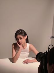 -柒薇映画7v Fix·孕照馆