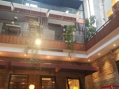 -苹果树下艺术餐厅(宋庄店)