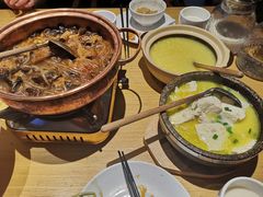 -关东小磨东北菜(上海长风大悦城店)