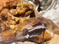 蒜香黄油半鸡-富乐满韩国正宗炸鸡韩国料理(虹泉路店)