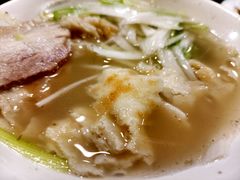 罩火烧-金卯白肉罩火烧
