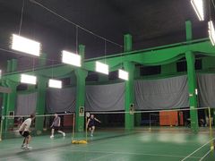 -健龙森俱乐部·游泳·健身·羽毛球综合体育馆