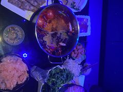 -唯爱KTV聚会餐厅(仙林东城汇店)