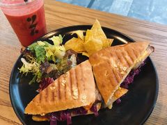 -HELLO 27 意面·沙拉·帕尼尼