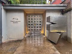 -穹六人间 people 6(岳阳路店)