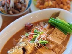 -小船渔村·大连菜·大连焖鱼(黄河路店)