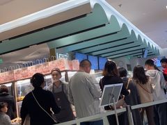 -奈雪的茶(亨特国际广场店)