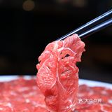 羊肉火锅配烧烤，舌尖上双重享受！