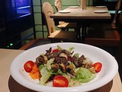 -LENBACH兰巴赫西餐啤酒坊(大连东港店)
