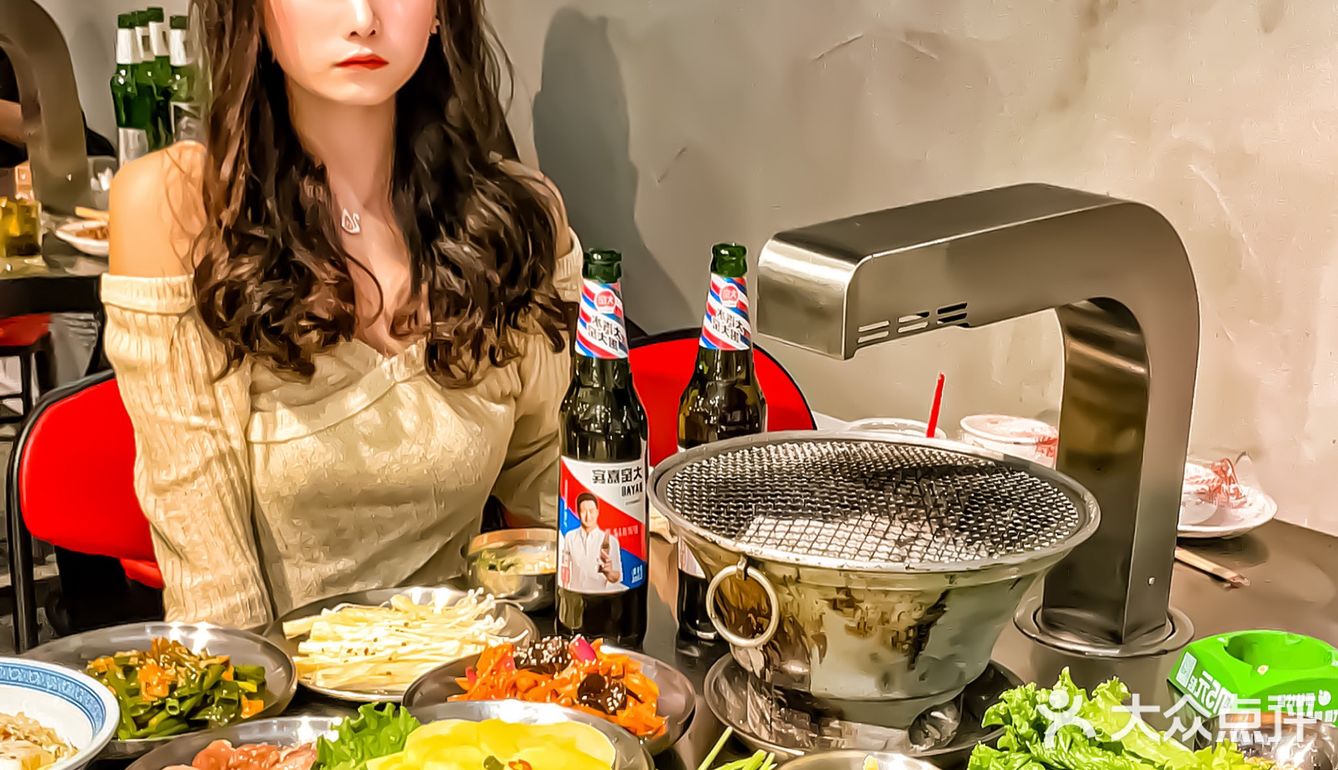 沈阳美食|胡同里烤肉店🆘老式泥炉烟熏味十足‼️