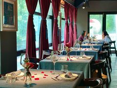 -弦月窗LUNETTE BY AMANDA(复兴路店)