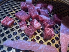 -唯成•韩国炭火烤肉 유성고기