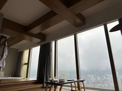 -闲隅江景艺术酒店(解放碑洪崖洞总店)