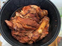 脱骨酱肘子-三十六味匠猪蹄(三元桥店)