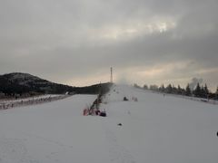 -秦皇古道滑雪场