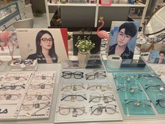 -沫芮眼镜·蔡司·依视路·尼康明月(环创店)