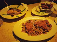 -The Cheesecake Factory(baldwin avenue)