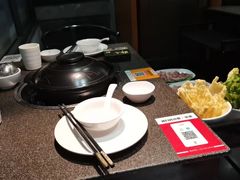 -野迹·石橄榄鸡·烧烤(新洲店)