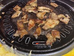 -胡悦里韩式烤肉(芝罘万达广场店)