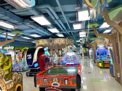 -莫莉幻想儿童乐园(北京昌发展万科店)